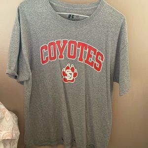 University of South Dakota coyotes Tee shirt